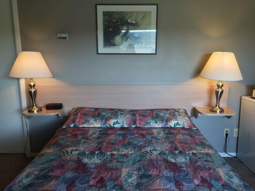 וויליאמס לייק Drummond Lodge מראה חיצוני תמונה
