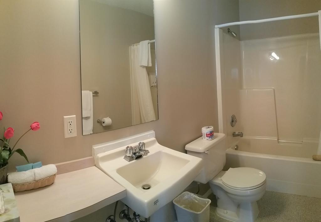 וויליאמס לייק Drummond Lodge מראה חיצוני תמונה
